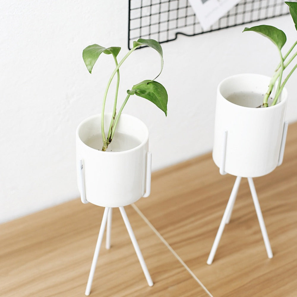 tripod plant pot Tripod Stander – The Geometric Planter